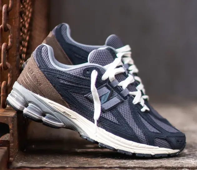 New Balance 1906F Midnight/Brown