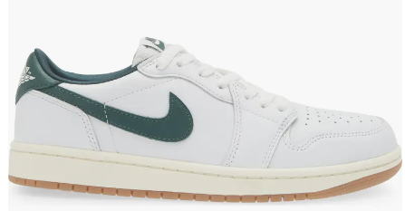 Air Jordan 1 Retro Low OG Sneaker (Women) Nike Women New Markdown $77.00Current Price $77.00 (45% off)45% off. $140.00Previous Price $140.00