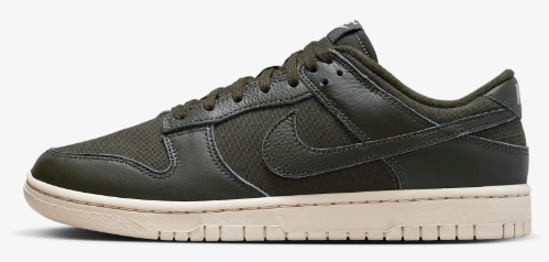 Nike Dunk Low Retro Premium Men's Shoes $78.97 $120 34% off