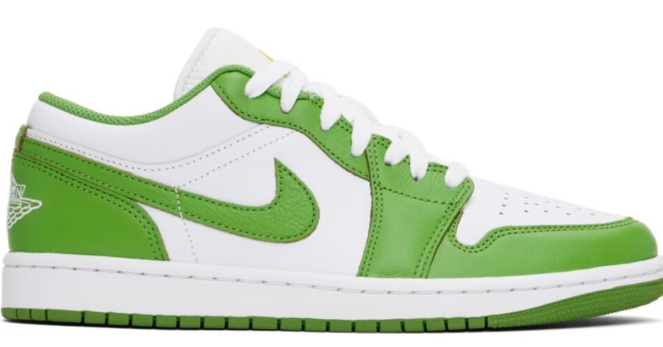 Nike Jordan White & Green Air Jordan 1 Low SE Sneakers $84 USD $145 USD 42% OFF