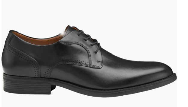 Hawthorn Plain Toe Derby (Men) Johnston & Murphy Men $36.72 – $69.97Current Price $36.72 to $69.97 (Extra 25% off select items)Includes extra 25% off select items. $48.96Previous Price $48.96 $149.00Comparable value $149.00