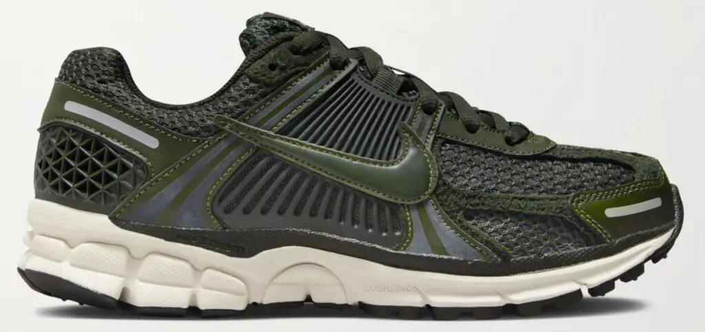 NIKE Zoom Vomero 5 Green
