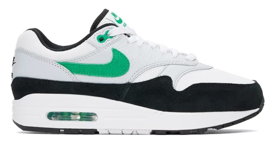 Nike White & Black Air Max 1 Sneakers $84 USD $140 USD 40% OFF