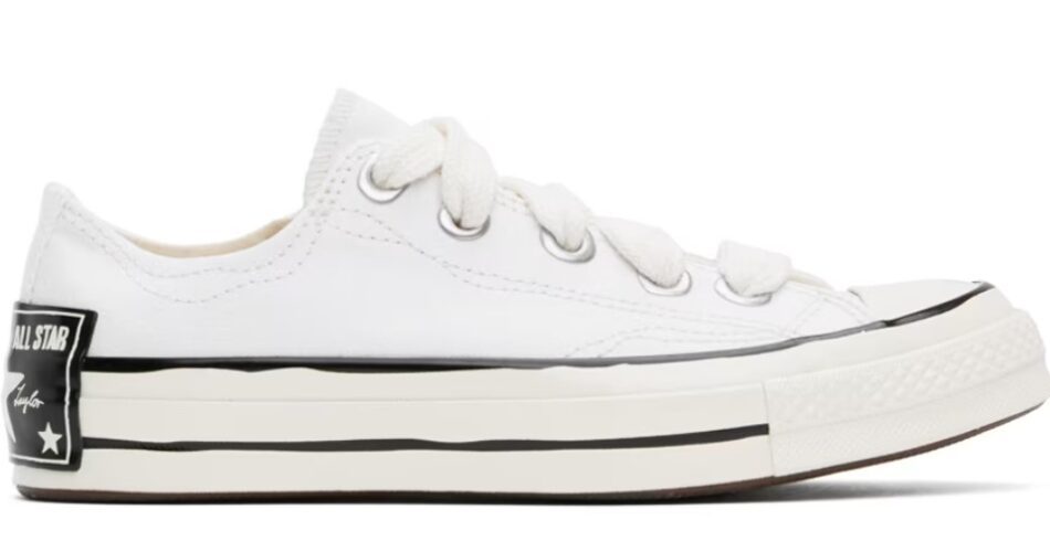 Converse White Chuck 70 Sketch Low Top Sneakers $36 USD $90 USD 60% OFF