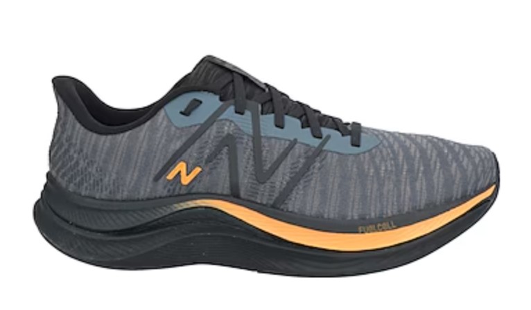 NEW BALANCE Running shoes NOW $ 71 Reference price $ 122 (-41%)