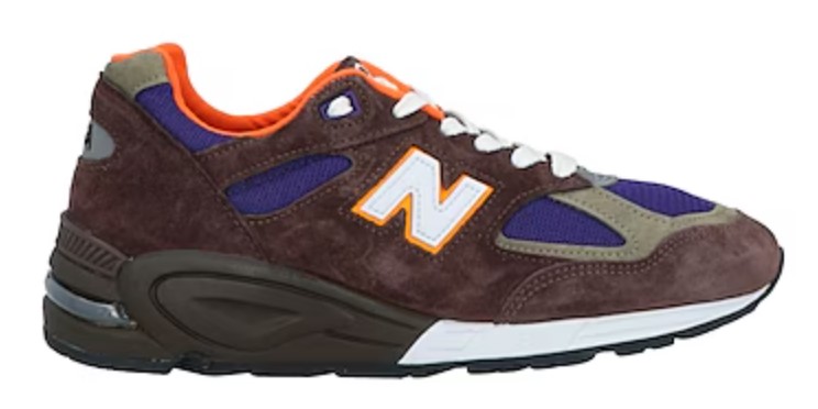 NEW BALANCE SNEAKERS NOW $ 108 Reference price $ 195 (-44%)