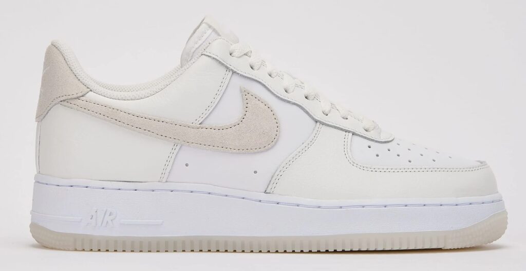 Nike Air Force 1 Low '07 LV8 White
