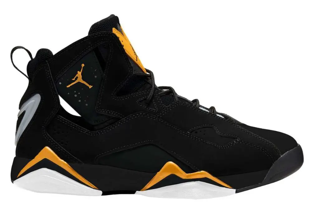 Jordan True Flight Black/Metallic Gold/Wolf Grey/White