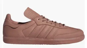 Humanrace Samba Low Top Sneaker (Men) adidas Men Limited-Time Sale $44.98Current Price $44.98 (Extra 25% off)Includes extra 25% off. $59.98Previous Price $59.98 (70% off)70% off. $200.00Comparable value $200.00