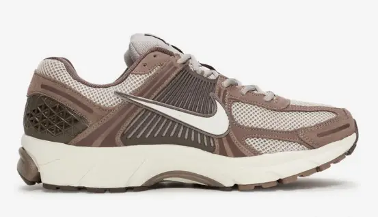 Zoom Vomero 5 Price reduced from$160to $79.99