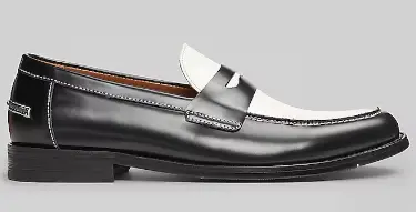 Steve Madden Nettuno 2-Tone Penny Loafers 5.0 out of 5 stars, average rating value. Read a Review. Same page link. 5.0 $89.99 $129.99 31% off