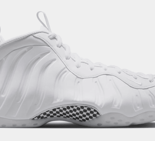 Nike Air Foamposite One Mens Lifestyle Shoes $240.00 $ 139.98