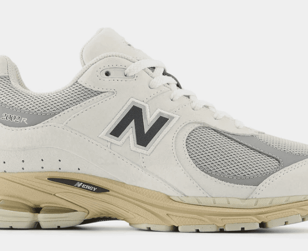 New Balance 2002R Mens Running Shoes $145.00 $ 99.98