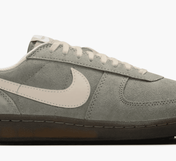 Field General Sneaker (Men) Nike Men New Markdown $60.00 – $105.00Current Price $60.00 to $105.00 (Up to 40% off select items)Up to 40% off select items. $100.00 – $125.00Previous Price $100.00 to $125.00