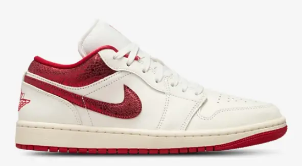 Jordan AJ 1 Low SE Women's Explore Jordan This item is on sale. Price dropped from $130.00 to $69.99 $69.99 $130.00 46% off