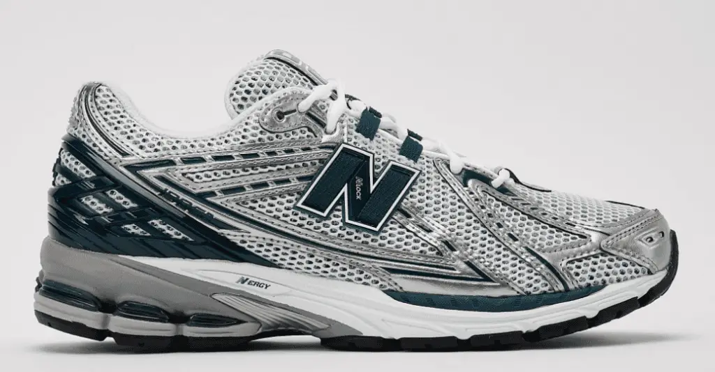 New Balance 1906R Silver