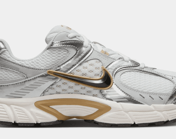 Nike V5 RNR Mens Running Shoes $90.00 $ 59.98