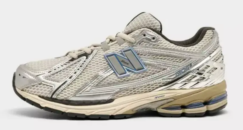 New Balance 1906R Timberwolf/Chrome