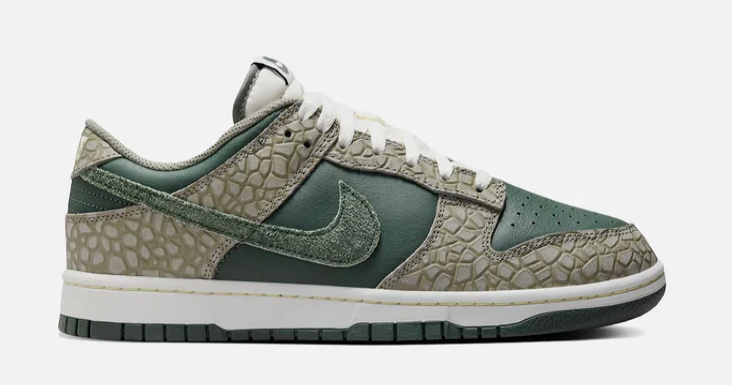 NIKE MENS LIFESTYLE SHOE DUNK LOW VINTAGE GREEN DARK STUCCO $125 $69.98