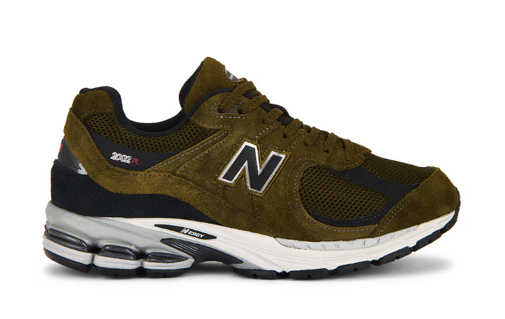 2002r Sneaker New Balance brand:New Balance $83 Previous price: $145