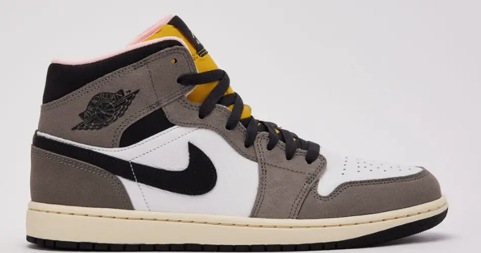 Air Jordan 1 Mid SE Regular price $140.00 Sale price $59.98 57% Off