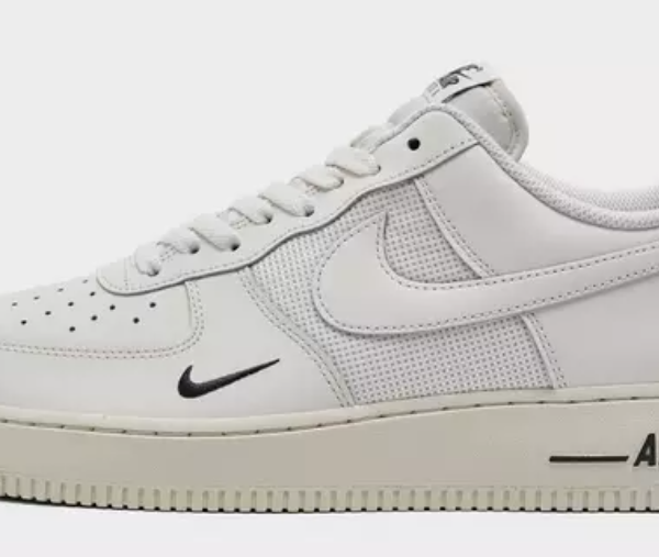 Men's Nike Air Force 1 '07 LV8 Casual Shoes $85.00 $125.00