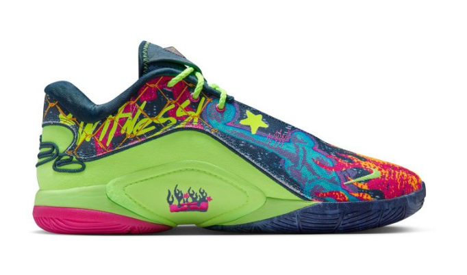 Nike LEBRON XXII $117.99 $199.99