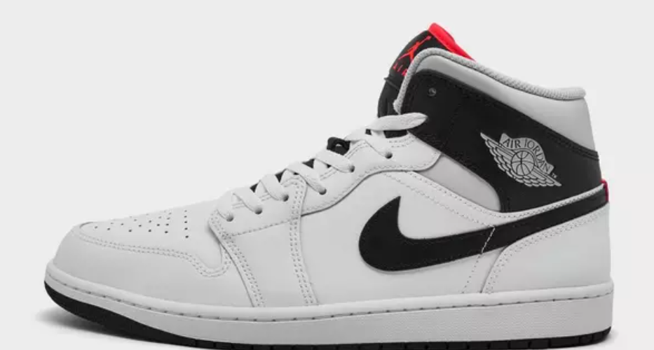 Air Jordan Retro 1 Mid Casual Shoes $75.00 $130.00