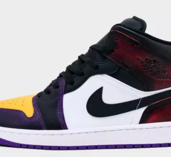 Air Jordan Retro 1 Mid SE Casual Shoes $90.00 $140.00