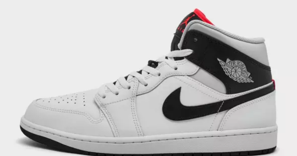 Air Jordan Retro 1 Mid Casual Shoes $70.00 $130.00