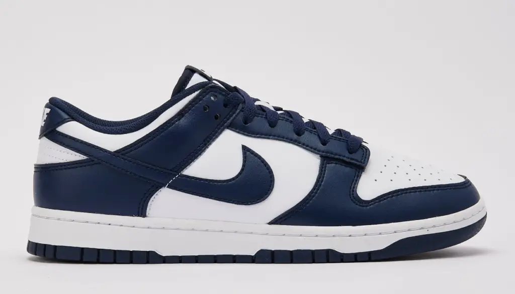 Nike Dunk Low Navy/White