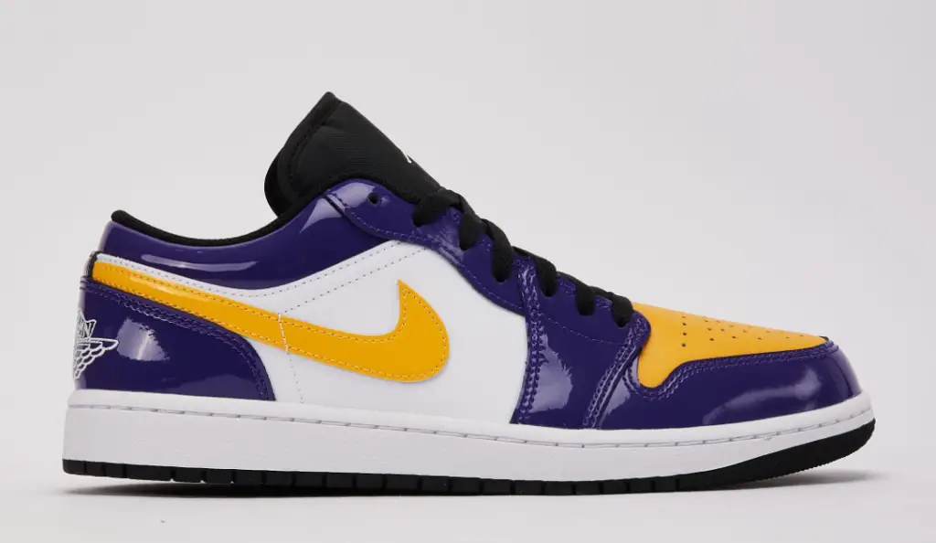 Air Jordan 1 Low SE Purple