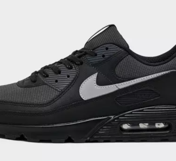 Nike Air Max 90 Casual Shoes $67.50 $135.00