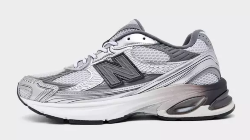 New Balance 2010 Black/Silver Metallic/Castlerock