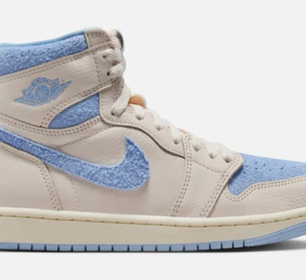 AIR JORDAN 1 RETRO HIGH OG PSYCHIC BLUE $185 $69.98