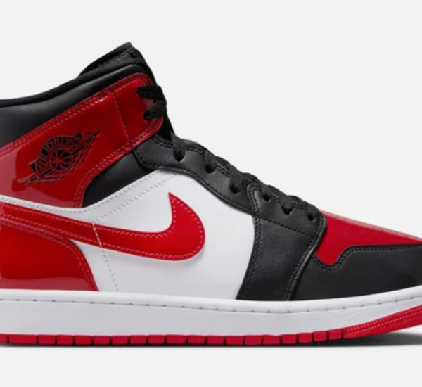 AIR JORDAN 1 MID SE $140 $89.98