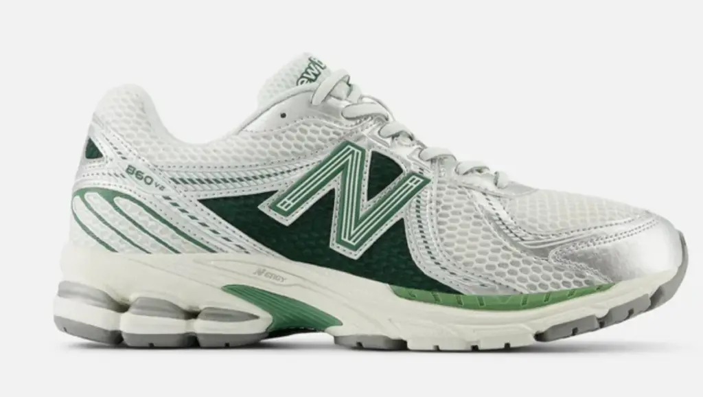 NEW BALANCE 860 V2 MALLARD GREEN/SEA SALT