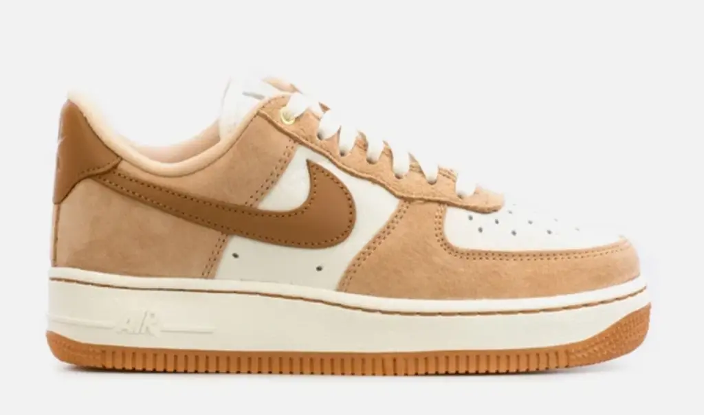 NIKE AIR FORCE 1 LXX VACHETTA TAN/BEIGE