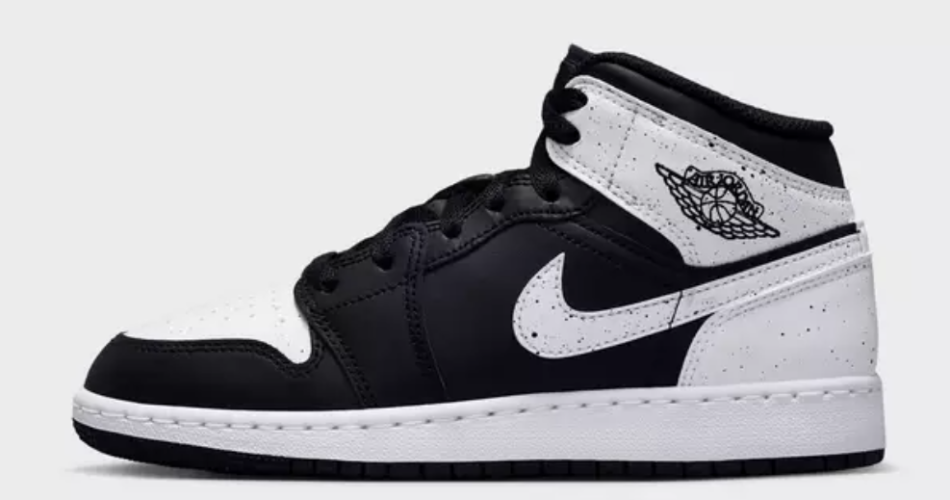 Air Jordan Retro 1 Mid Casual Shoes $75.00 $120.00