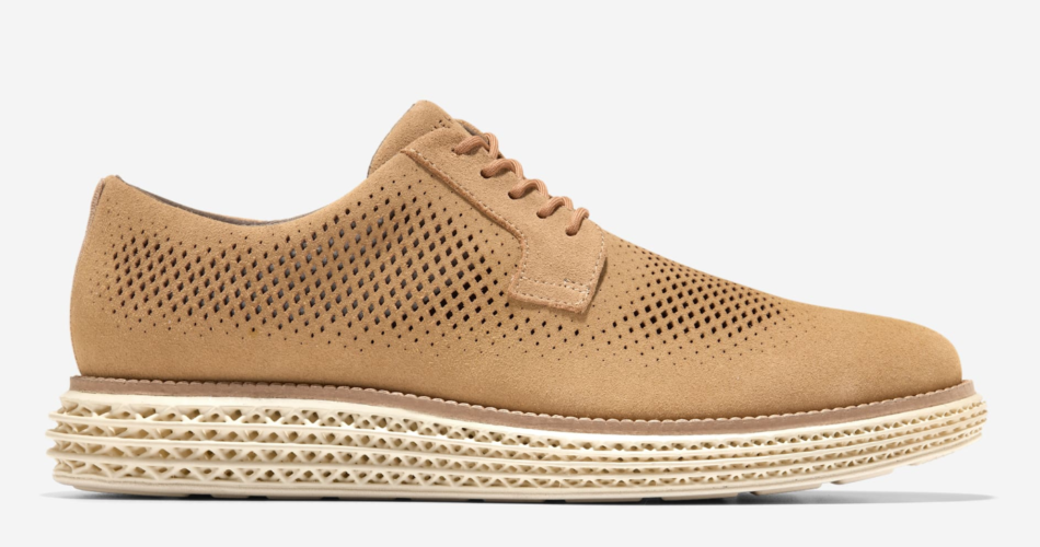 Men's ØriginalGrand 2.0 Oxfords is $99.97 at Cole Haan, down from $250 (60% off). Full size run at the time of scan.