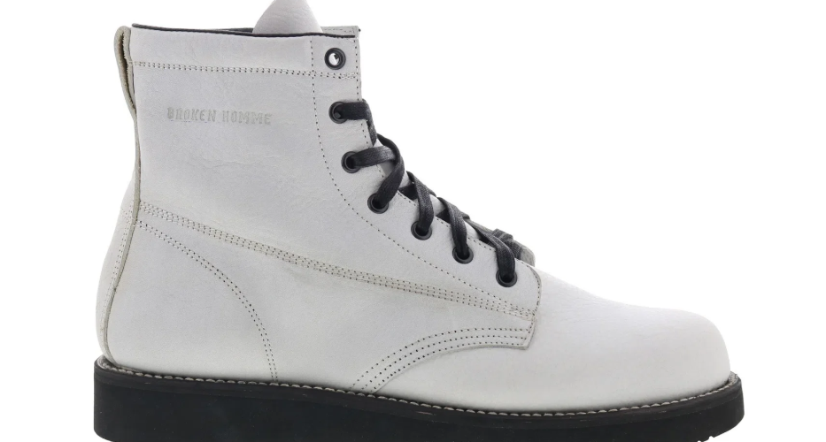 Broken Homme James Boot FB12002 Mens White Leather Casual Dress Boots is $70.99 at Ruze Shoes, down from $299 (76% off). Full size run at the time of scan.