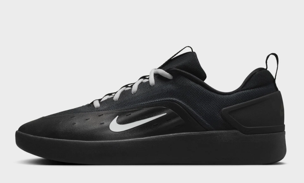 Nike SB Zoom Nyjah 4 (Black/White-Black-White)