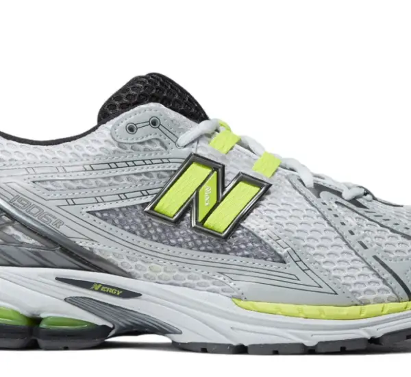 New Balance 1906R Shoes - Light Silver Metallic/Alkaline Green is $60.42 at CCS, down from $155 (61% off). Prime sizes remain at the time of scan.