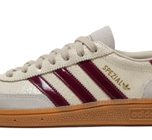 Adidas Handball Spezial - Off White/Shadow Red is $78 at Sneaker Politics, down from $120 (35% off). Full size run at time of scan.